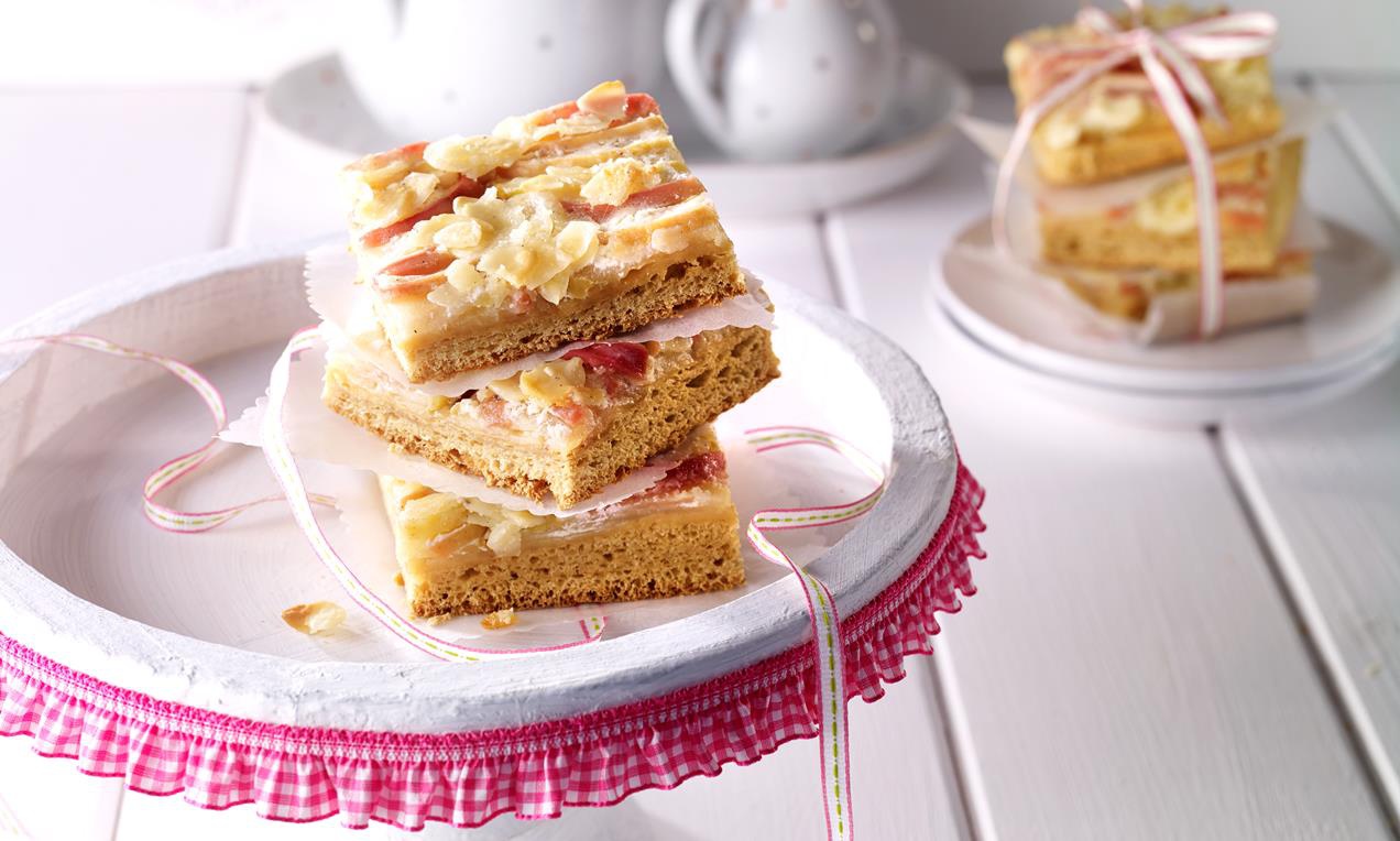 Almás – tejfölös szelet