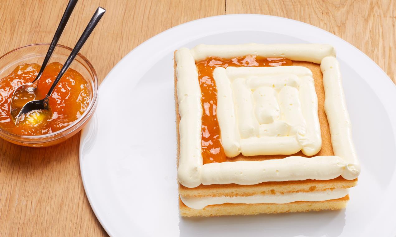 Tojáslikőr torta kocka