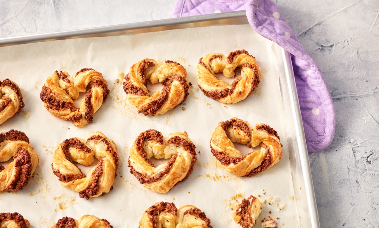 Diós-mogyorókrémes szívek