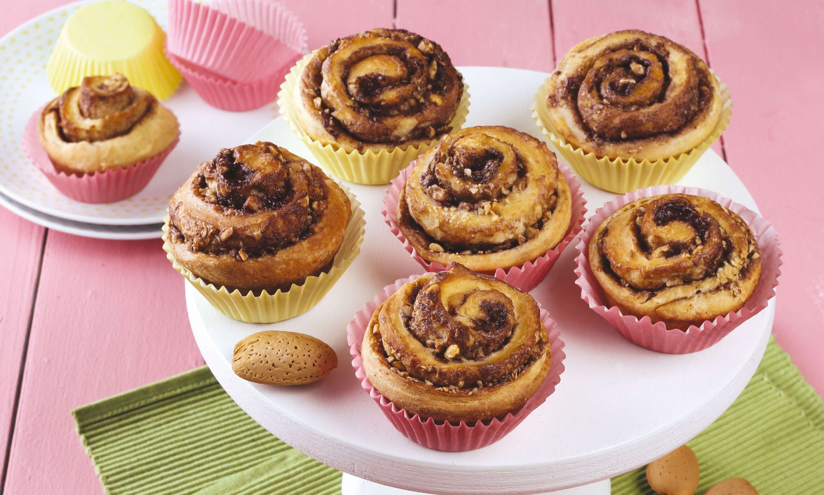 Karamell-nugátos csigák