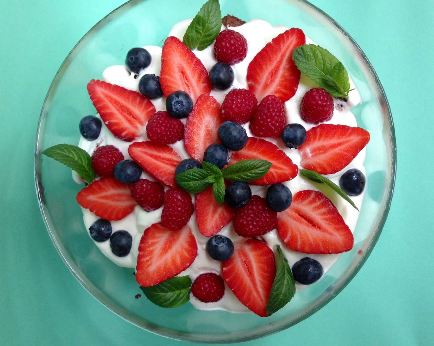 Erdei gyümölcsös Trifle