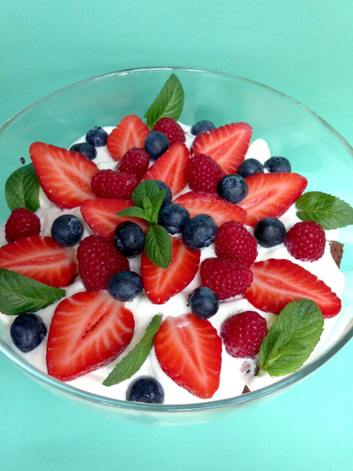 Erdei gyümölcsös Trifle