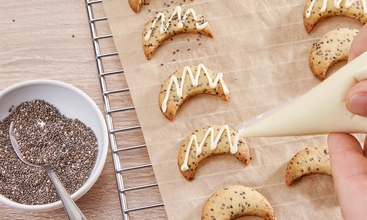 Chia-vaníliás kifli