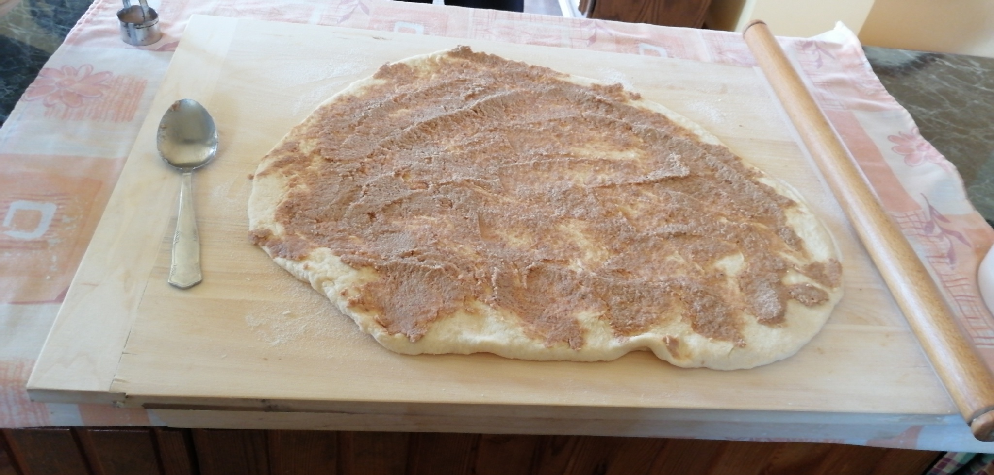 Hajtogatott tepertős pogácsák