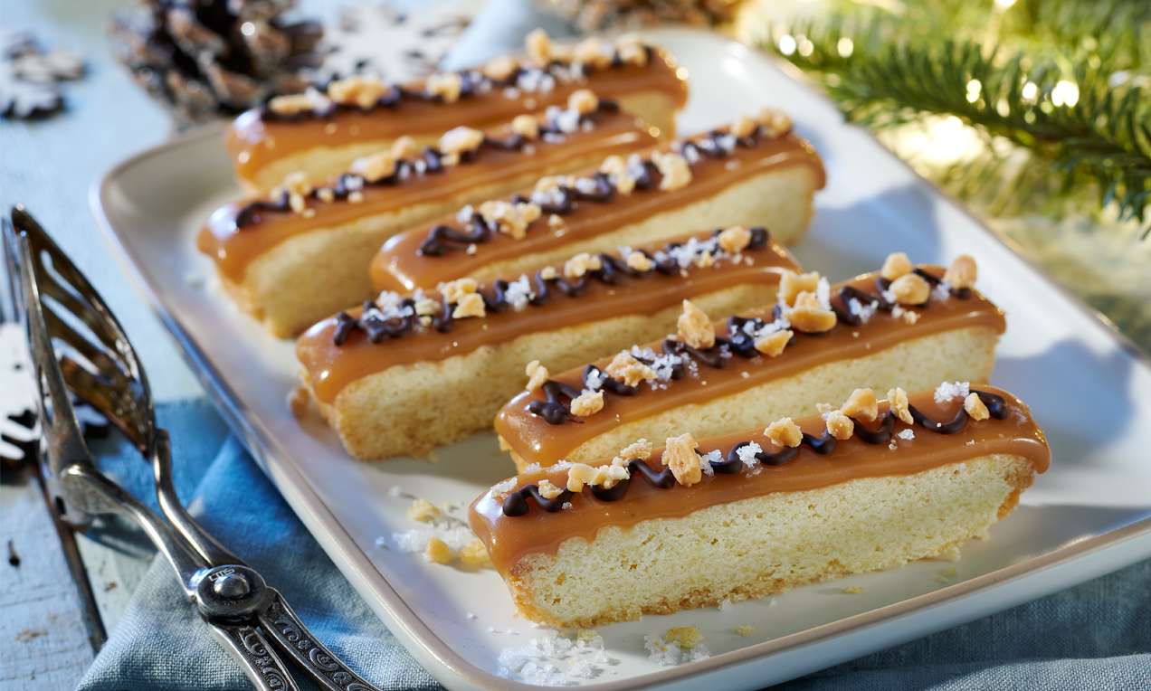 Karamellás kekszrudak