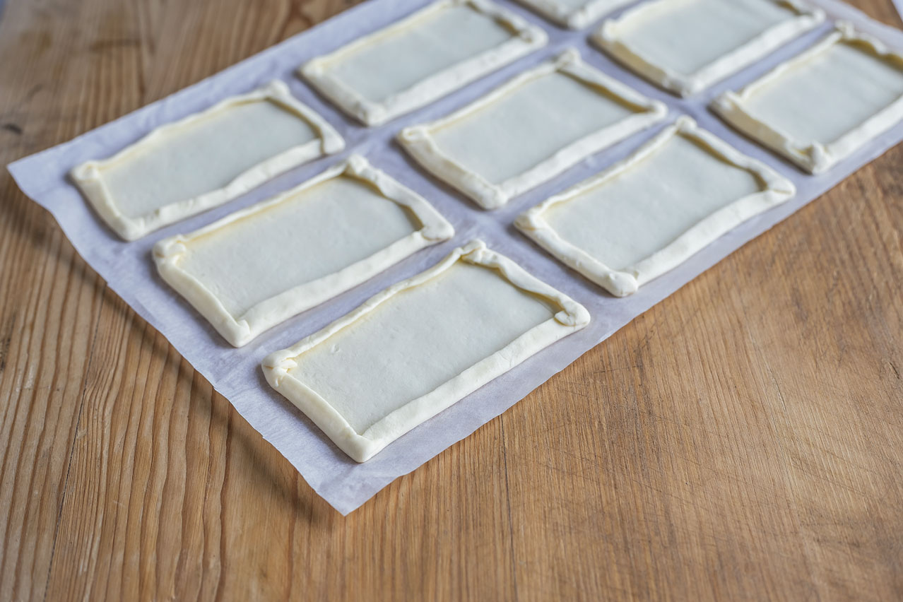 Szilveszteri leveles tészta kanapé