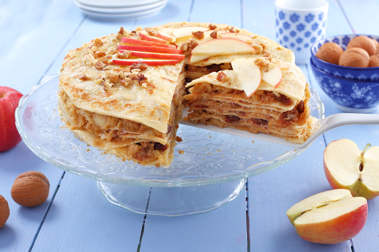 Almás-diós palacsintatorta