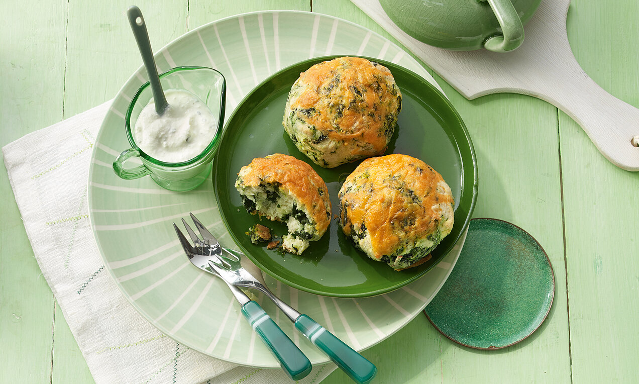 Spenótos pogácsa ricottakrémmel