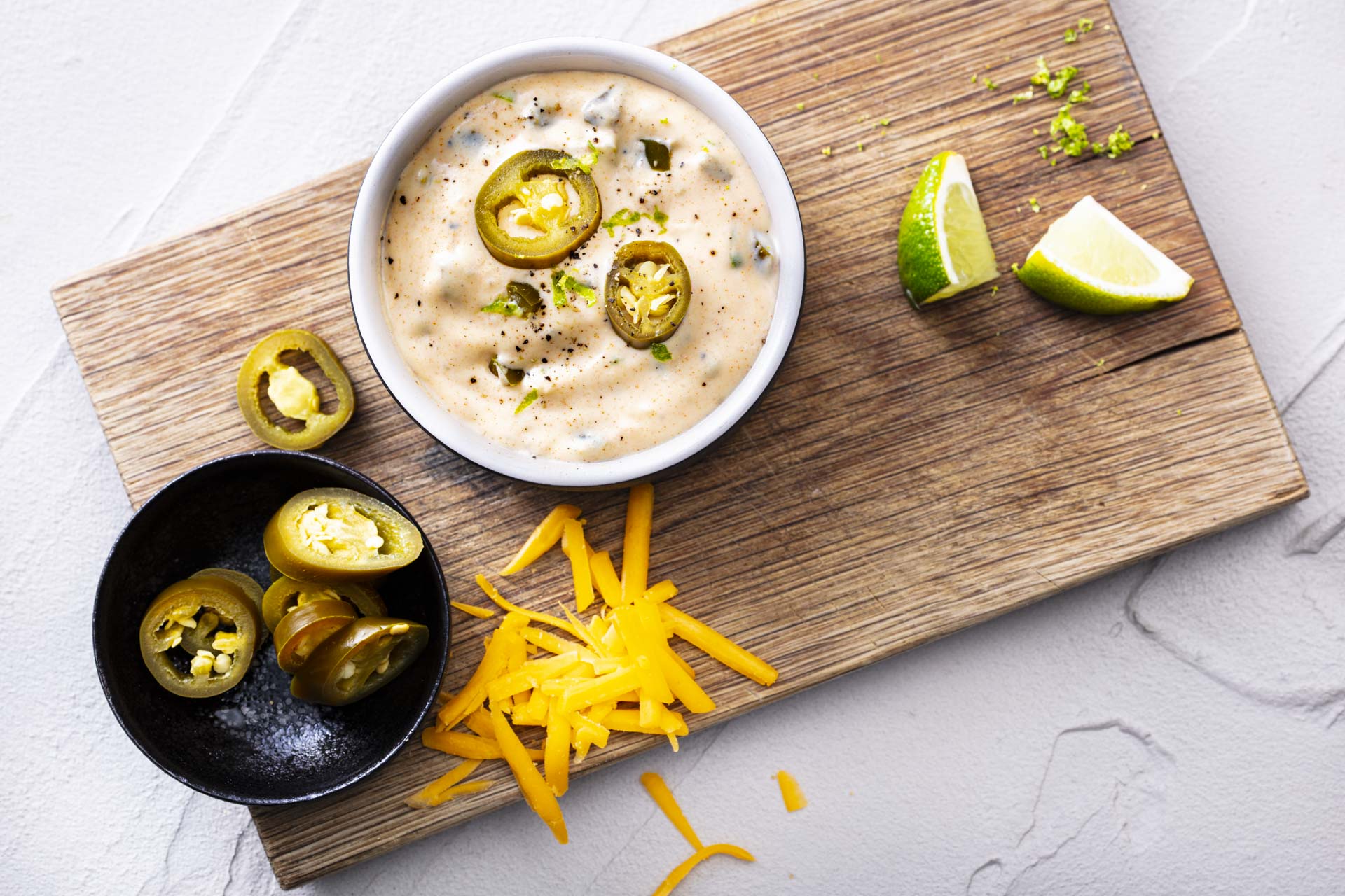 Paprikás– sajtos mártogatós