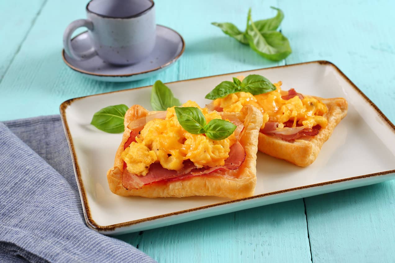 Sonkás-tojásos kanapék