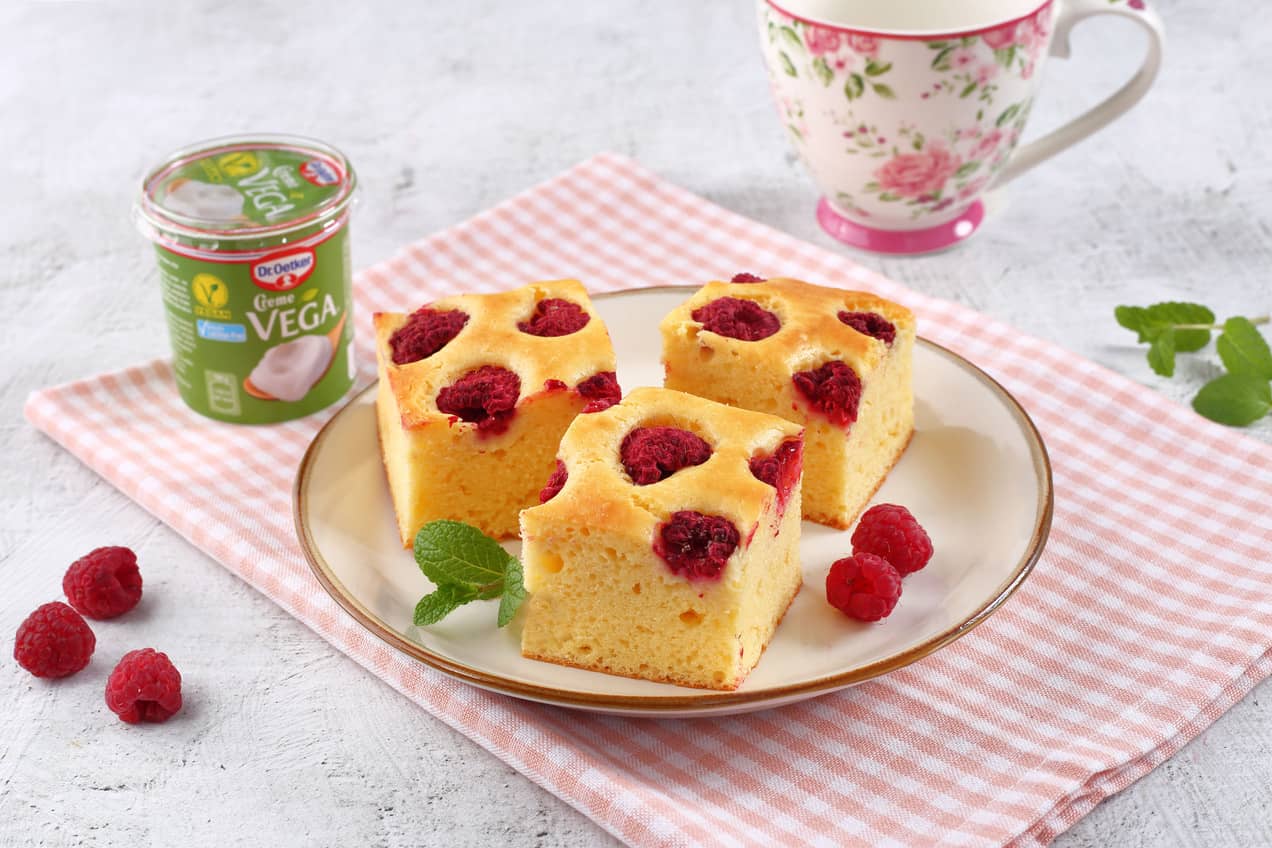 Laktózmentes málnás kevert sütemény