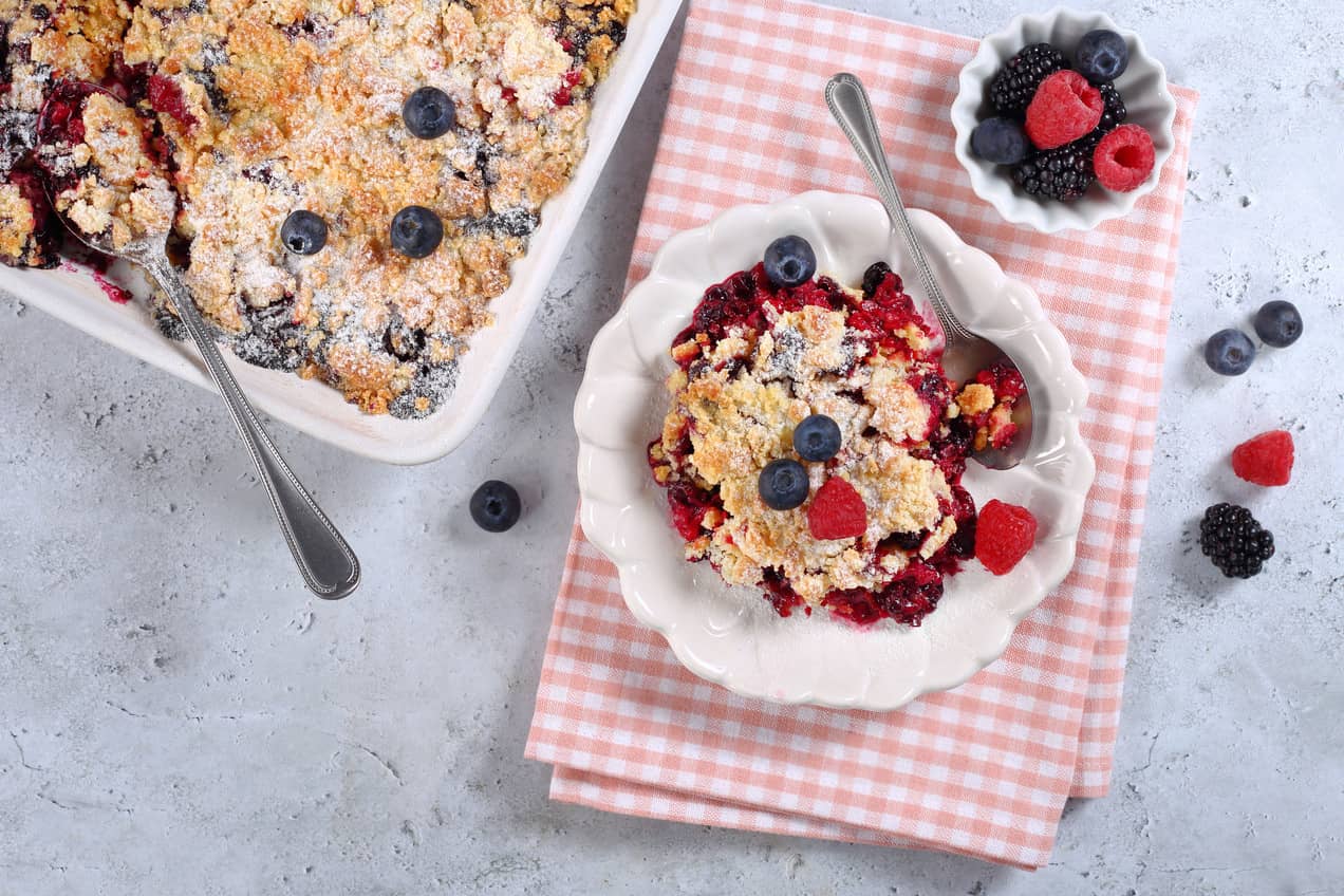 Erdei gyümölcsös morzsasütemény