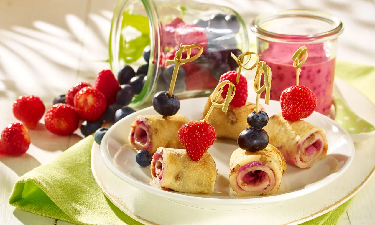 Palacsinta gyümölcsös töltelékkel