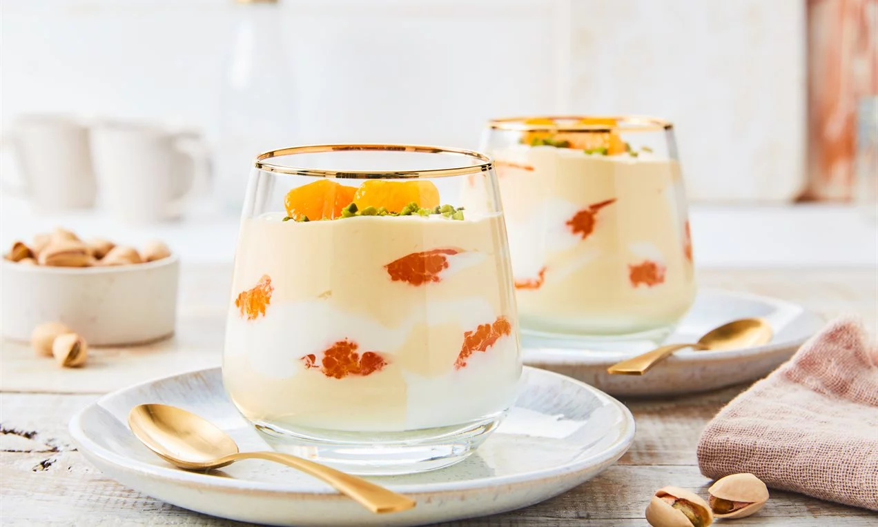 Gyors desszert pohárban joghurttal