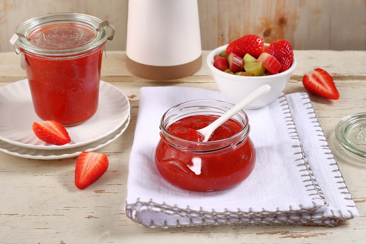 Vaníliás eper-rebarbara lekvár