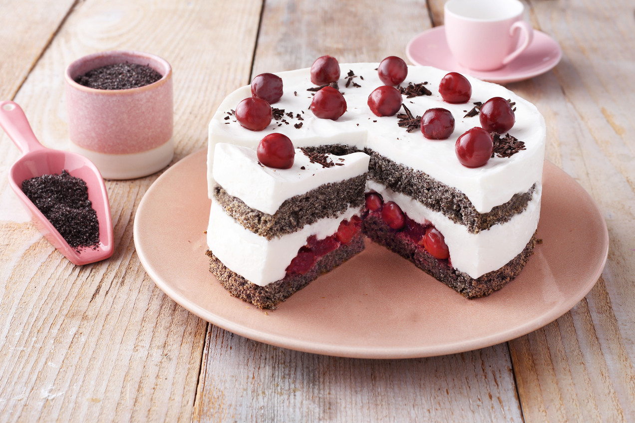 Meggyes-mákos álomtorta