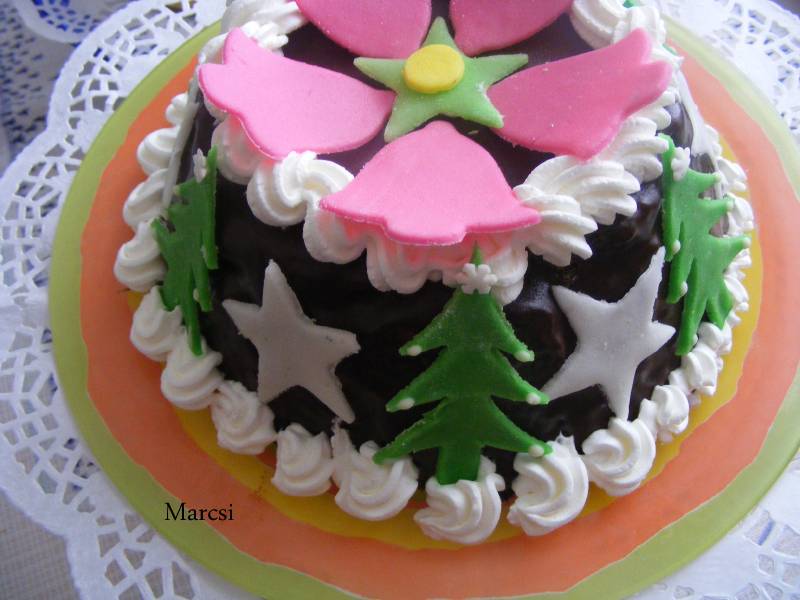 Bombajó karácsonyi torta