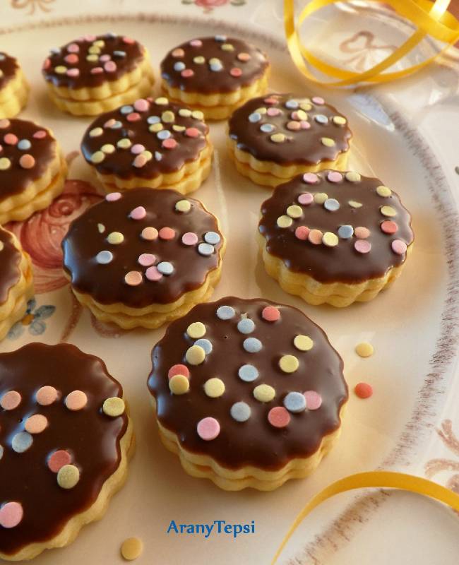 Csokis linzer szilveszterre