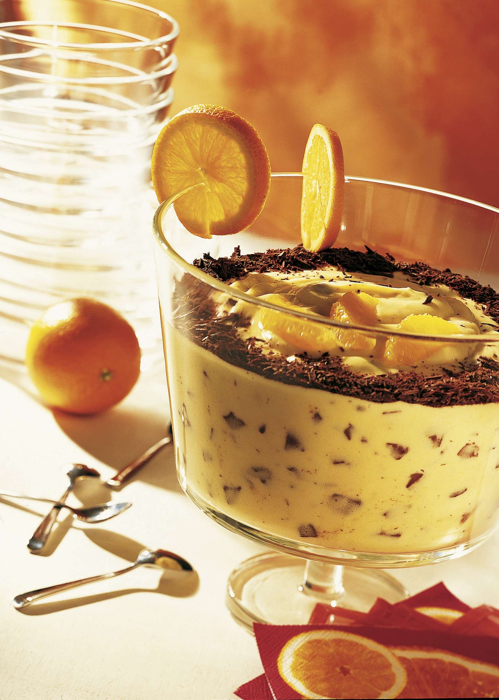 Narancskrém csokoládédarabokkal